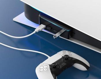 Zu sehen ist das Beitragsbild 1 zum Beitrag: USB-Hub für PS5 und Xbox Series X